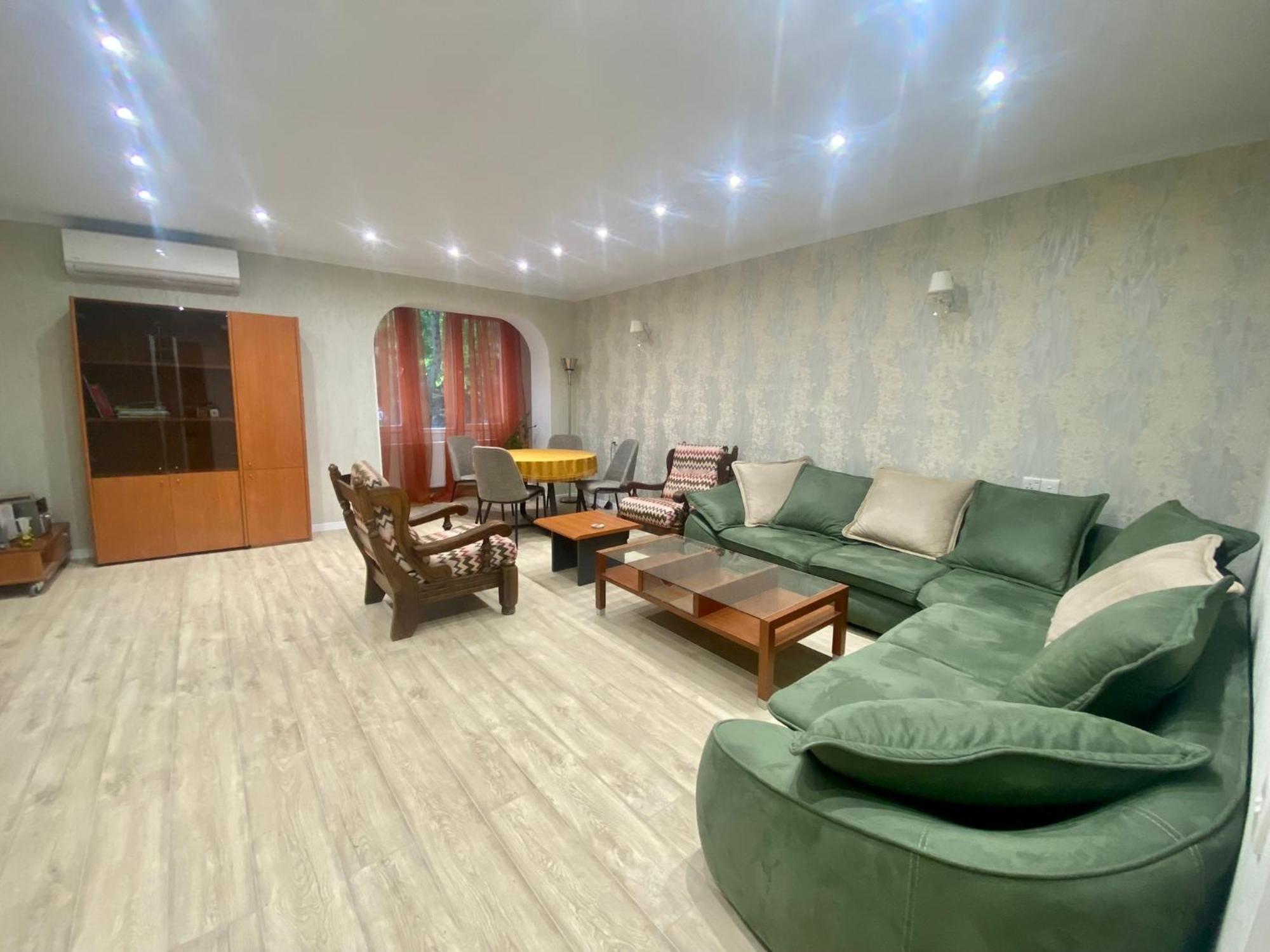 Spacious Dinamo Apartment Tbilisi Eksteriør billede